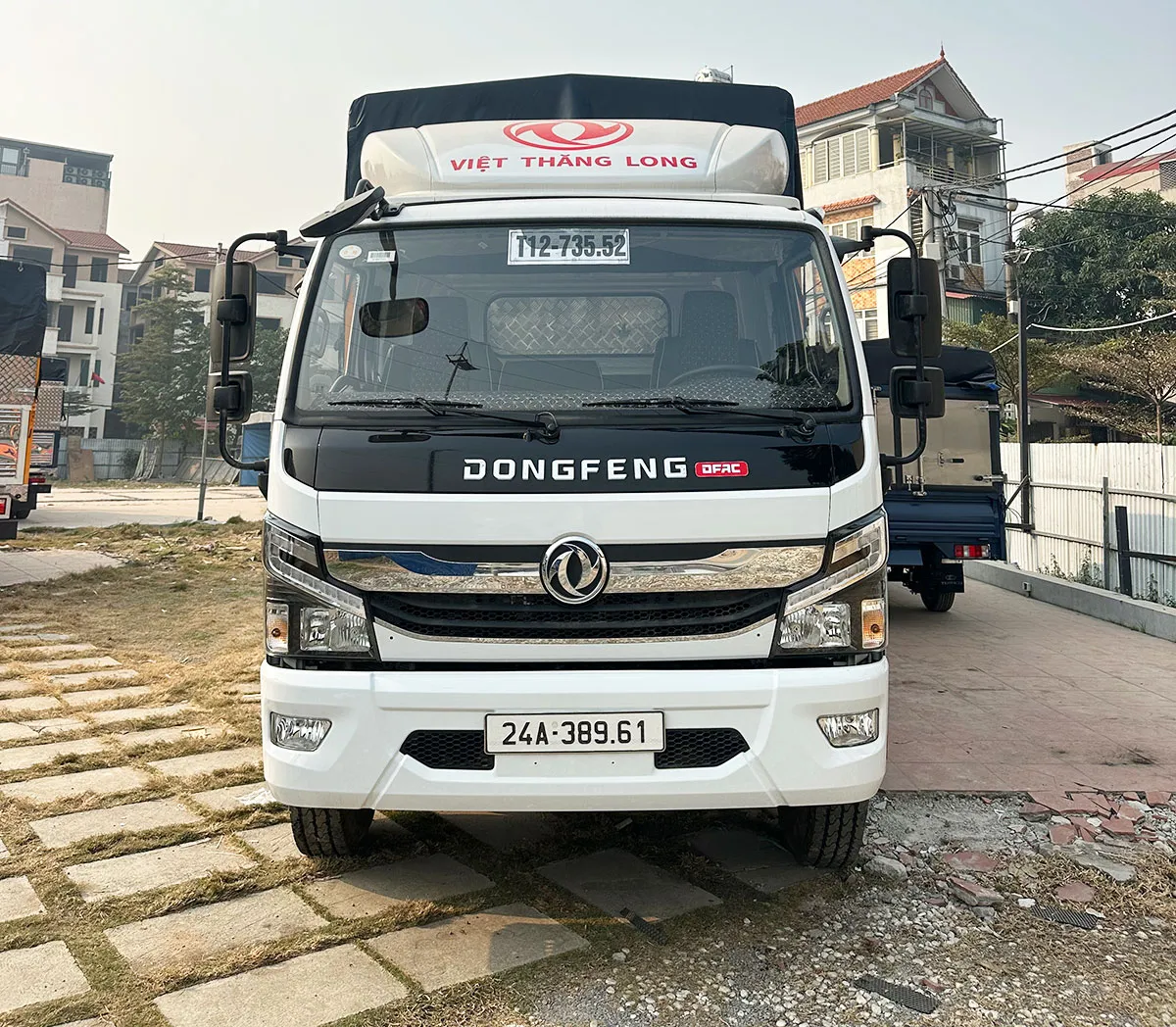 Xe tải trung Dongfeng 8 - 9 tấn phù hợp để đầu tư lâu dài, giúp doanh nghiệp nâng cao năng lực vận chuyển và tối ưu lợi nhuận.